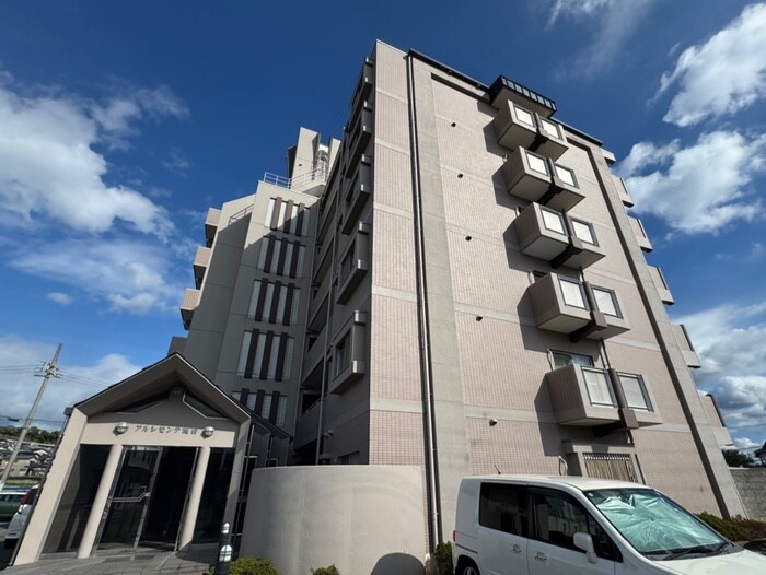 アルシモンテ滝谷の物件外観写真