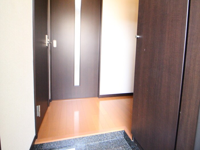 シャルムコートの物件内観写真