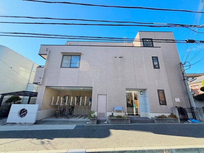 ルミエ－ル千僧の物件外観写真