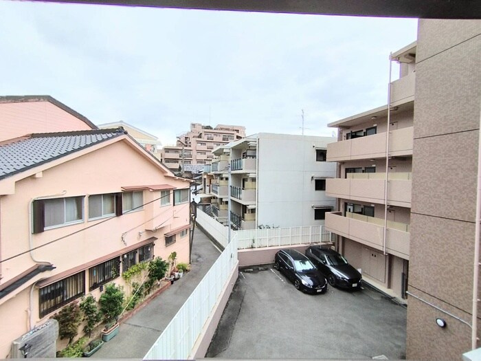 山本通５丁目テラスハウスの物件内観写真