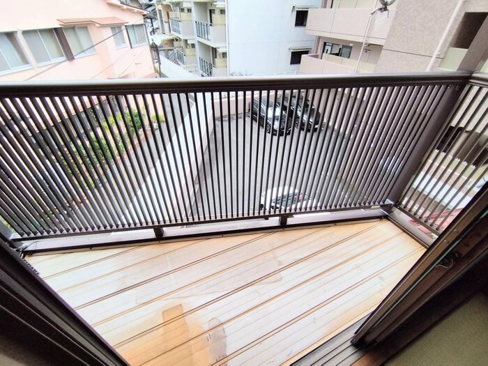 山本通５丁目テラスハウスの物件内観写真