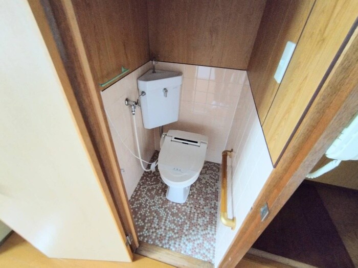 山本通５丁目テラスハウスの物件内観写真