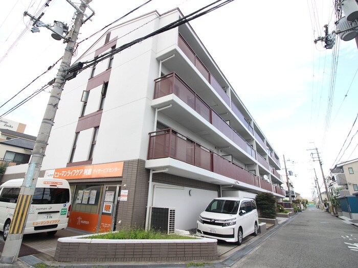 カ－サエクセレントの物件外観写真