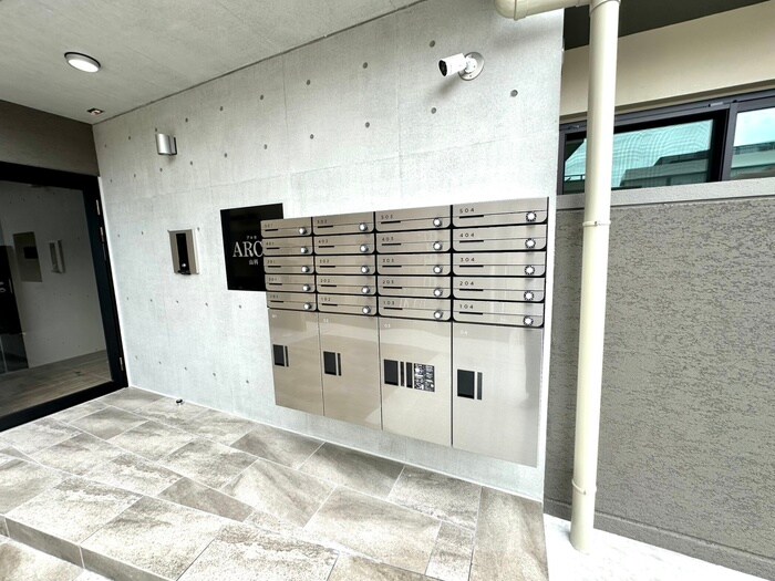 ARCA山科の物件外観写真