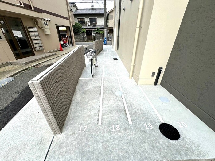 ARCA山科の物件外観写真