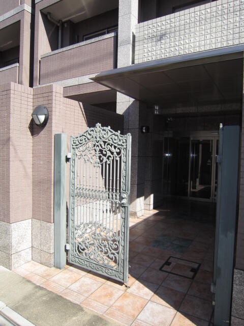 ヴァンイ－ストの物件外観写真