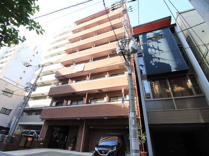 ア　ヴォ－トルサンテの物件外観写真