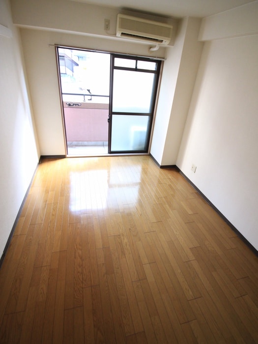 ア　ヴォ－トルサンテの物件内観写真