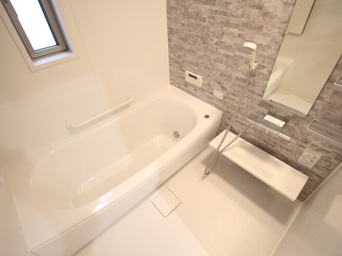 上野東２丁目戸建の物件内観写真