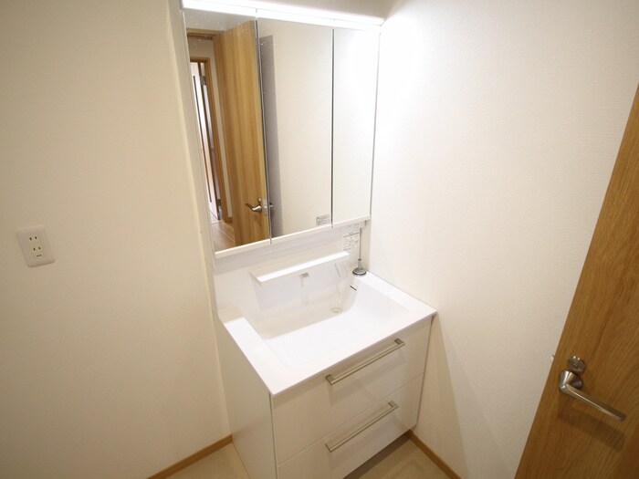 上野東２丁目戸建の物件内観写真