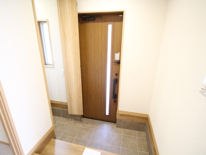 上野東２丁目戸建の物件内観写真