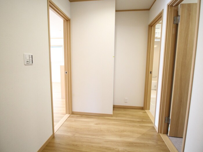 上野東２丁目戸建の物件内観写真