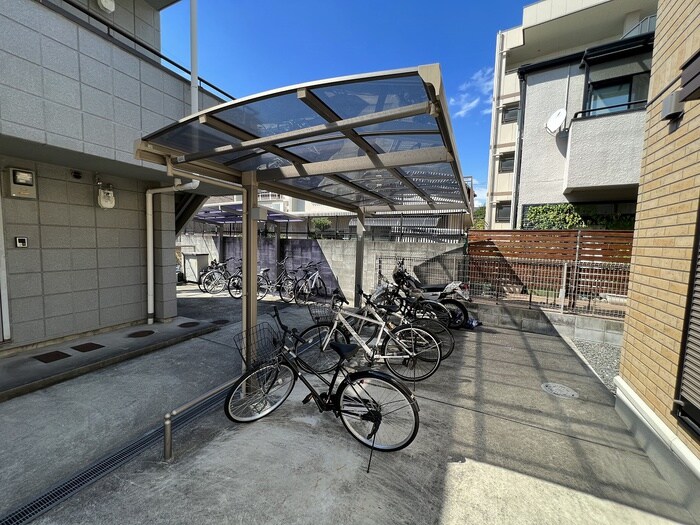 Ｖilla　ＳＡＴＳＵＫＩの物件外観写真