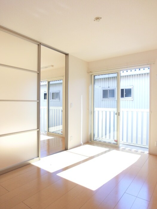 アム－ルＢ棟の物件内観写真