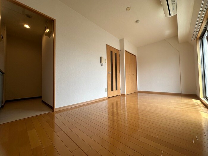 メゾン・ド・ヴィレ茨木の物件内観写真