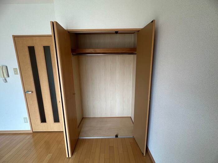 メゾン・ド・ヴィレ茨木の物件内観写真