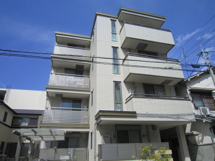 ブル－リ－フⅡの物件外観写真