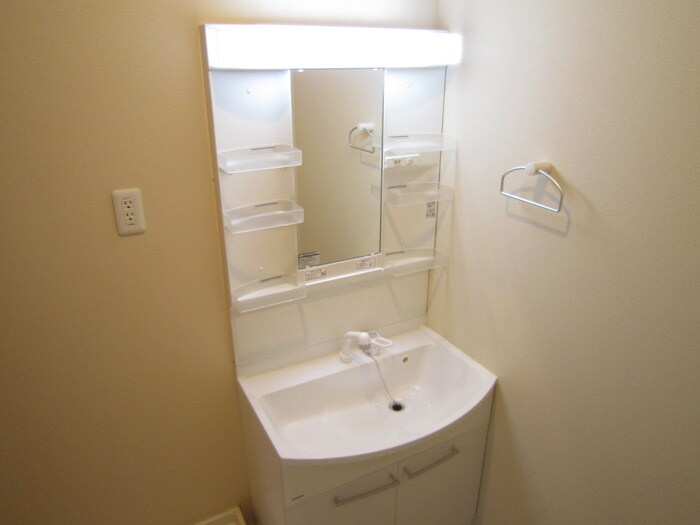 ブル－リ－フⅡの物件内観写真