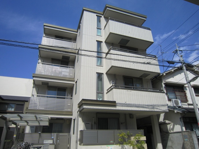 ブル－リ－フⅡの物件外観写真