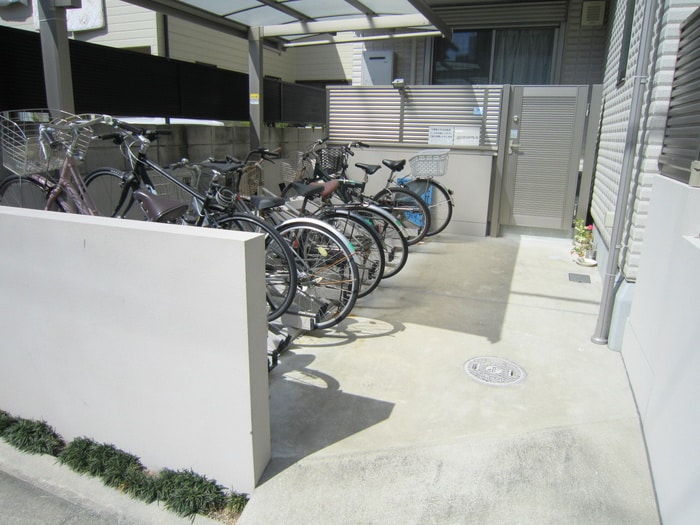 ブル－リ－フⅡの物件外観写真