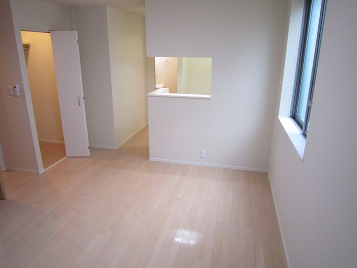 ブル－リ－フⅡの物件内観写真