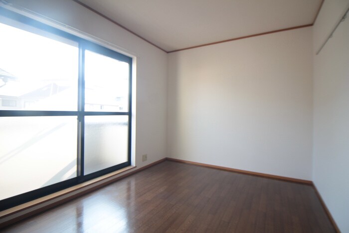 メゾン勇の物件内観写真