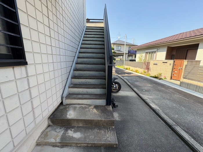 メゾン勇の物件外観写真