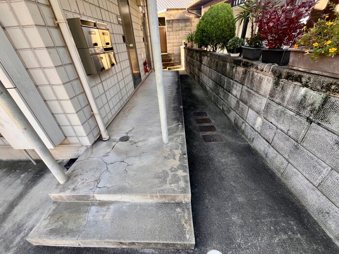 メゾン勇の物件外観写真