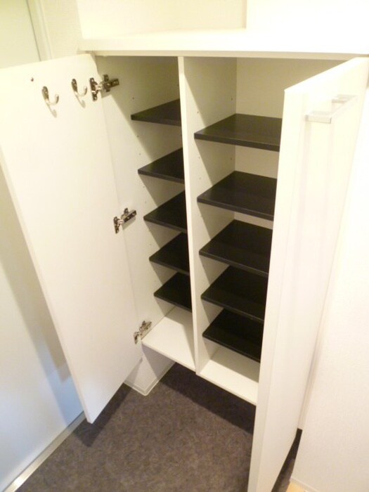 ＳＥＲＥＮiＴＥ上町台（南館）の物件内観写真