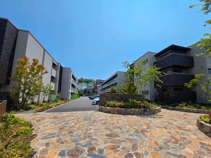 エクセレントガーデンヒルズB棟の物件外観写真