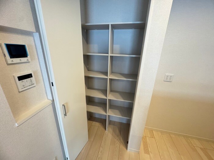 エクセレントガーデンヒルズB棟の物件内観写真