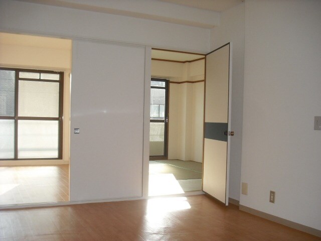 ベルメゾンＫの物件内観写真