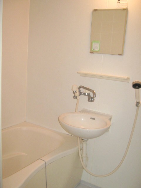 グロ－リ－1番館の物件内観写真