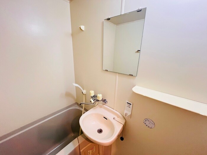 アッシュ宝塚の物件内観写真