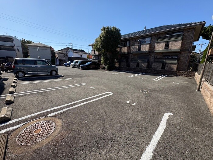 ルピナスＣ棟の物件外観写真