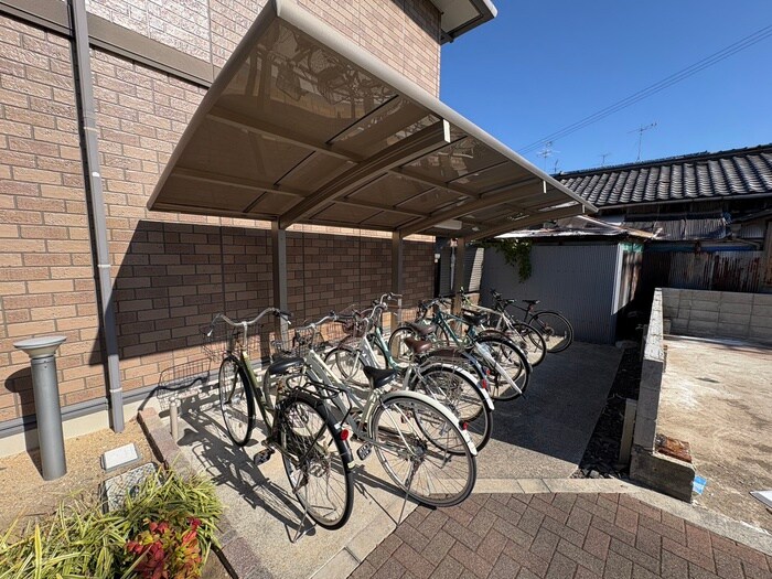 ルピナスＣ棟の物件外観写真