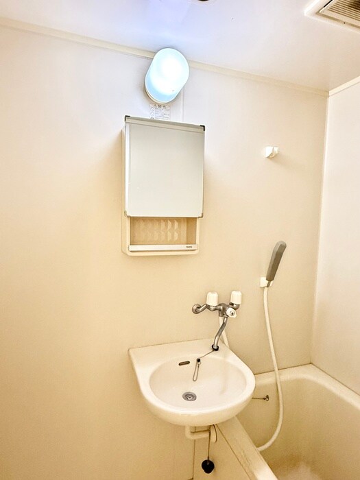 リバーハイツＡ棟の物件内観写真