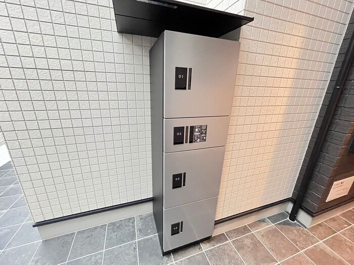 R-smart椥辻の物件外観写真