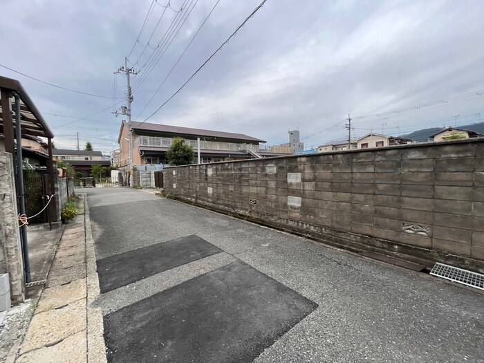 R-smart椥辻の物件外観写真