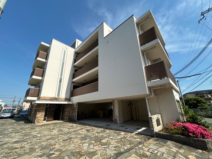 プレシャス小林の物件外観写真