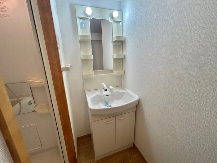 エムロ－ド新大阪の物件内観写真