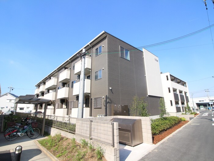 ドミソレイユⅢの物件外観写真