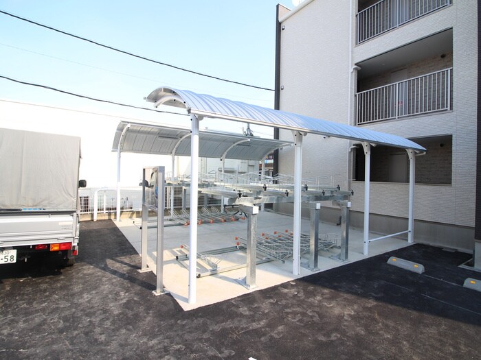 ドミソレイユⅢの物件外観写真