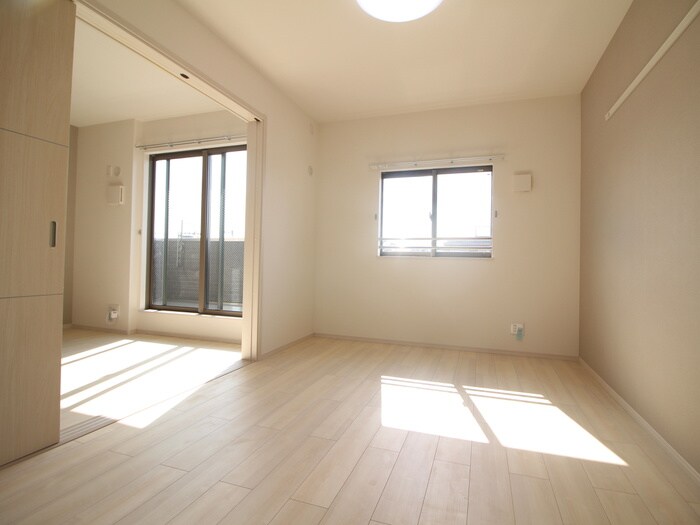 ドミソレイユⅢの物件内観写真