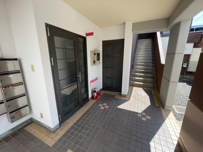 コスモハイツＯＮＯの物件外観写真