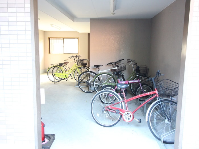 Ｃｏｌｌｅｃｔｉｏｎ鳳東町の物件外観写真