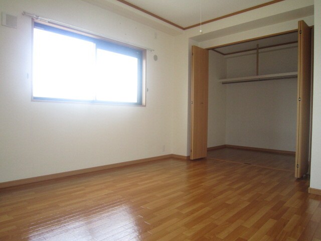 セイバリ－レインの物件内観写真