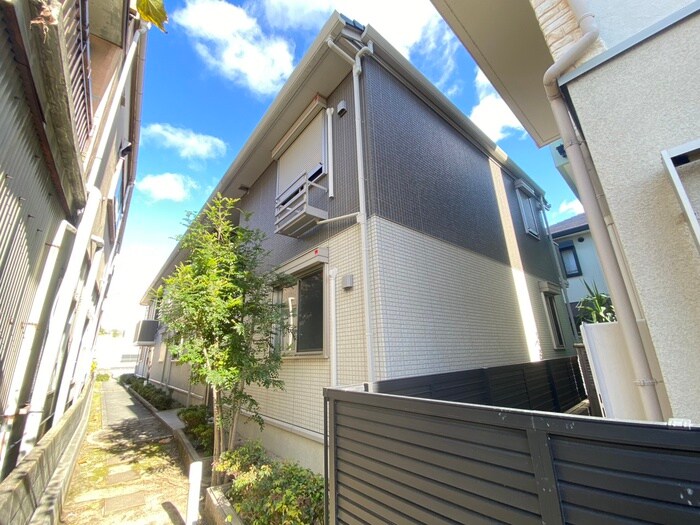 La Porteの物件外観写真