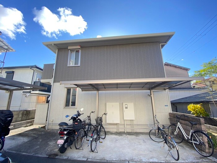 La Porteの物件外観写真