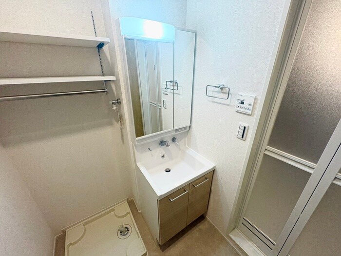 ブライト中野の物件内観写真